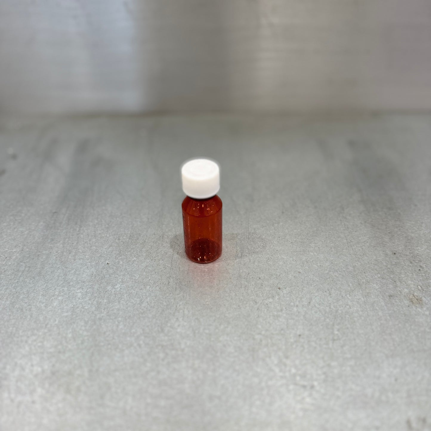 Small_Liquid_Medicine_Bottle_with_Cap_-_Amber